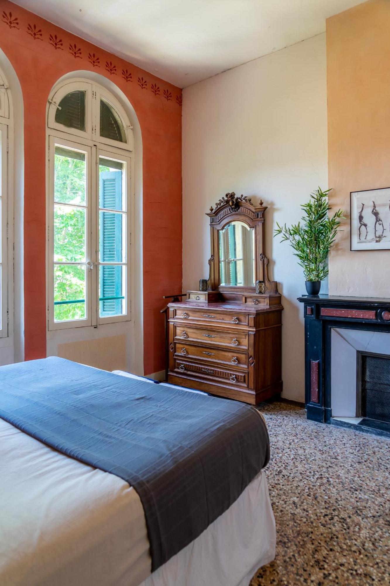 Ultimate Relaxation For Family Or Group At Renowned Couvent Des Ursulines, A Tranquil Escape In Historic Pezenas Villa Szoba fotó