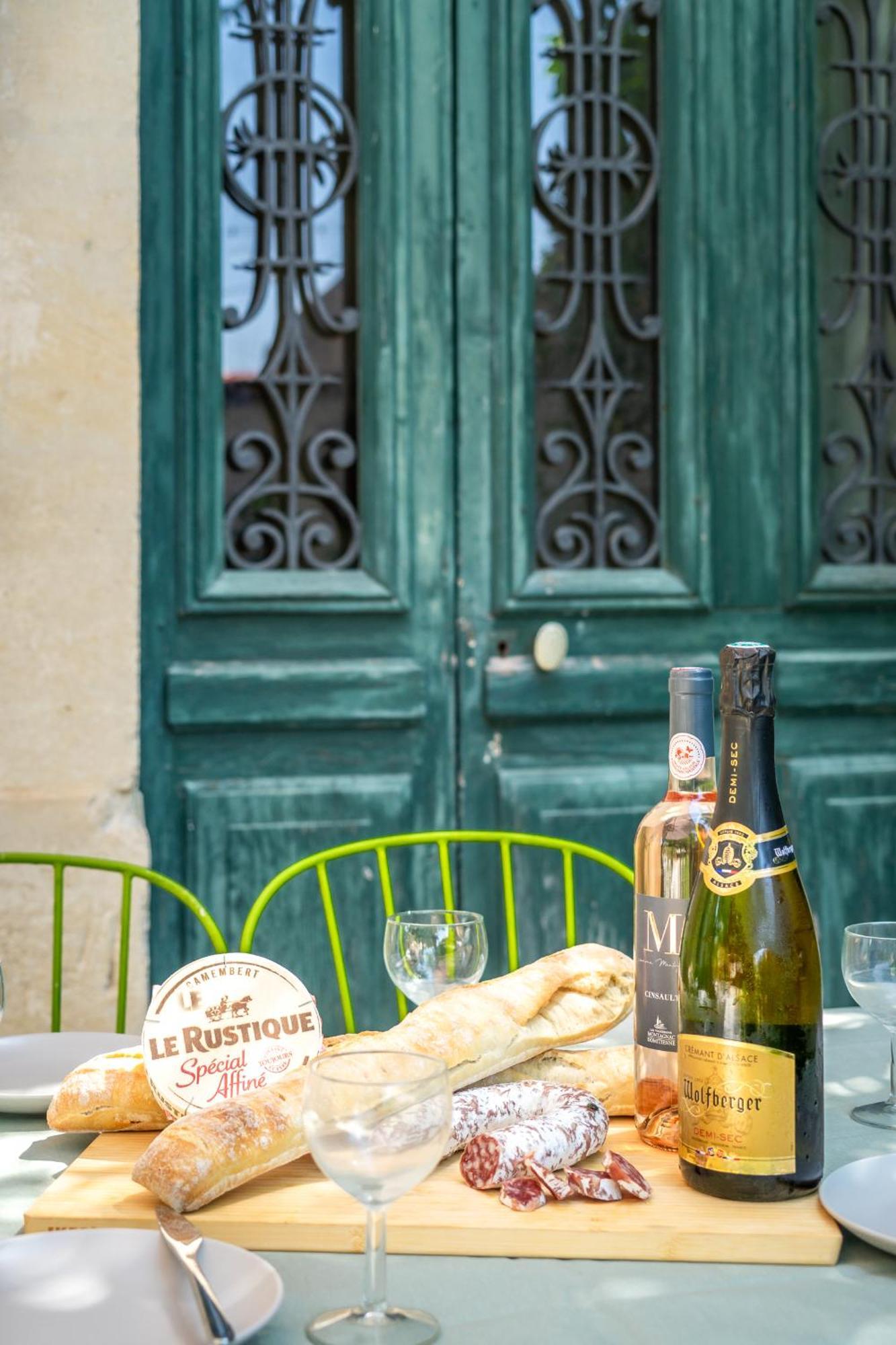 Ultimate Relaxation For Family Or Group At Renowned Couvent Des Ursulines, A Tranquil Escape In Historic Pezenas Villa Szoba fotó