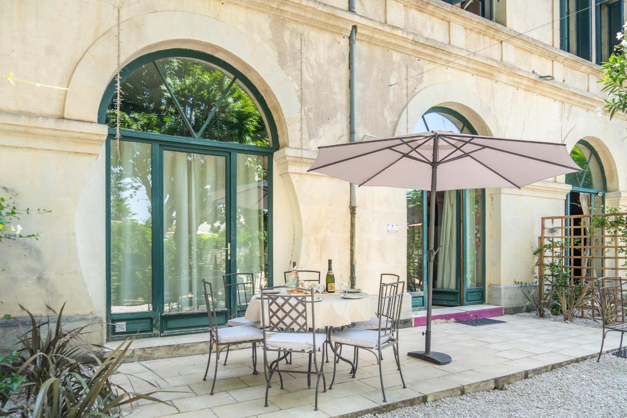 Ultimate Relaxation For Family Or Group At Renowned Couvent Des Ursulines, A Tranquil Escape In Historic Pezenas Villa Szoba fotó