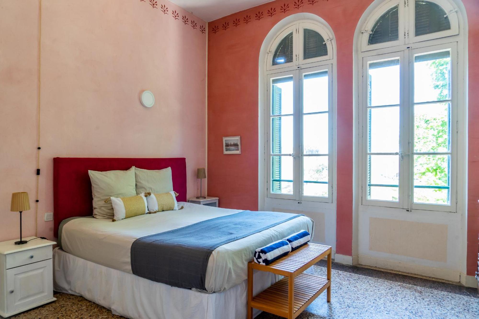 Ultimate Relaxation For Family Or Group At Renowned Couvent Des Ursulines, A Tranquil Escape In Historic Pezenas Villa Szoba fotó